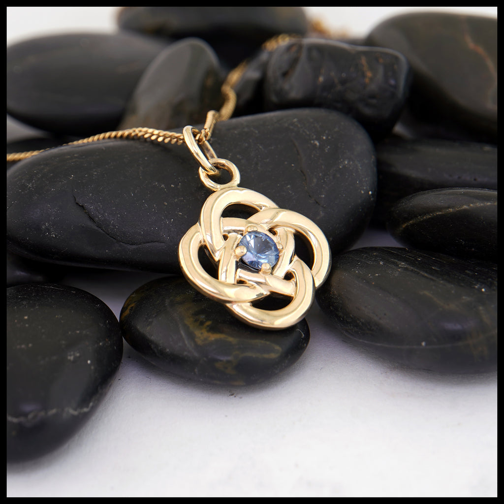 Ceylon Sapphire Josephine's Knot Pendant in Gold